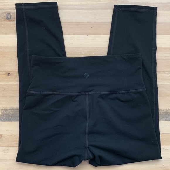 Athleta Women's 3/4 Leggings Size XS - Picture 7 of 9